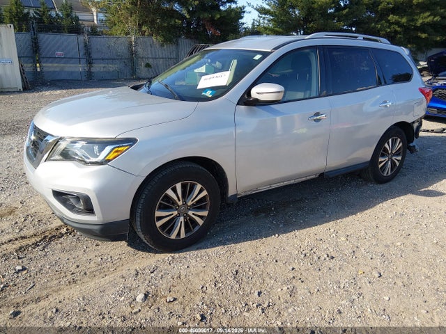 2019 NISSAN PATHFINDER SV 2