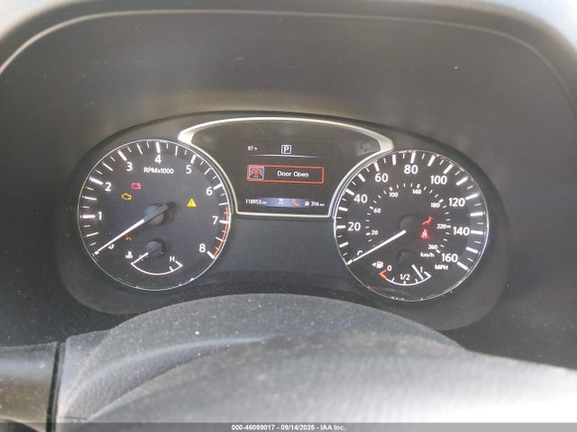 2019 NISSAN PATHFINDER SV 7