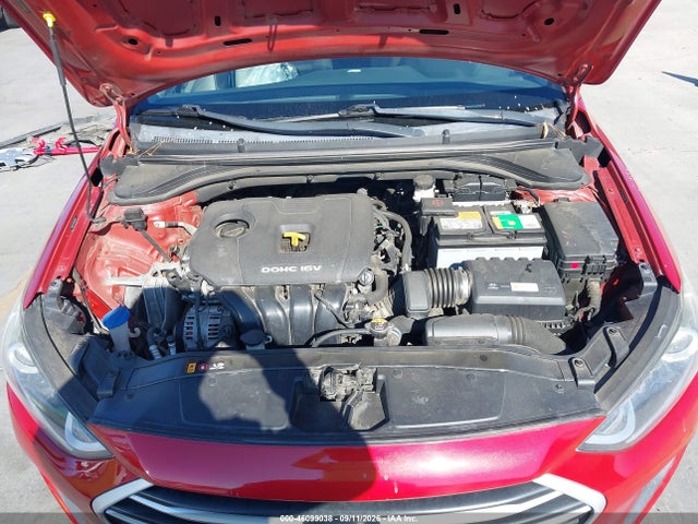 2017 HYUNDAI ELANTRA SE 10