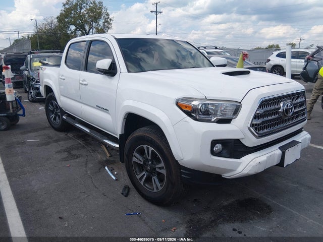 2017 TOYOTA TACOMA TRD SPORT