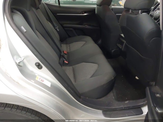 2018 TOYOTA CAMRY LE 8