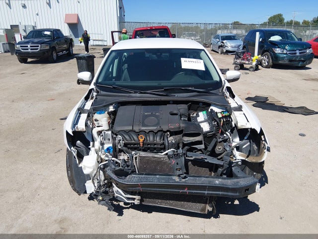 2019 HYUNDAI SANTA FE XL SE 12