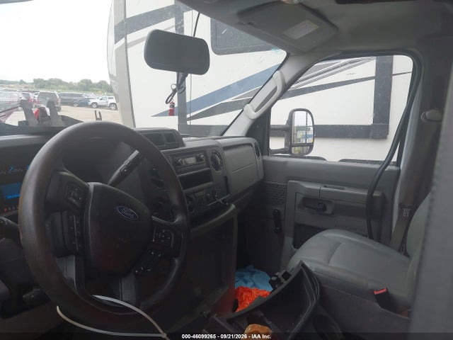 2021 FORD E-450 CUTAWAY 5