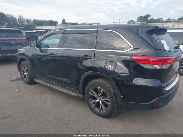 2018 TOYOTA HIGHLANDER LE PLUS 6