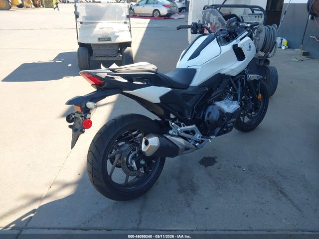 2026 HONDA NC750 XD 4