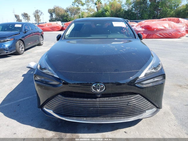 2025 TOYOTA MIRAI XLE 12