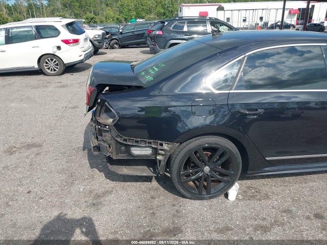 2017 VOLKSWAGEN PASSAT 1.8T R-LINE 6