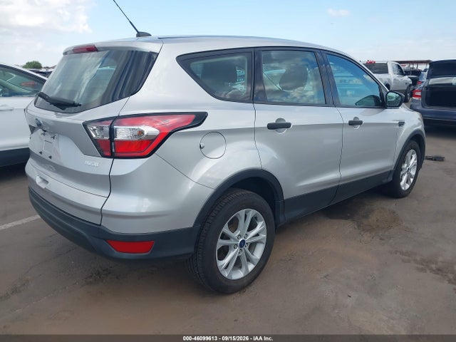 2017 FORD ESCAPE S 4
