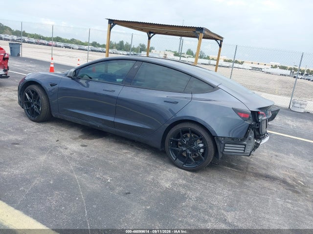 2022 TESLA MODEL 3 LONG RANGE DUAL MOTOR ALL-WHEEL DRIVE 3