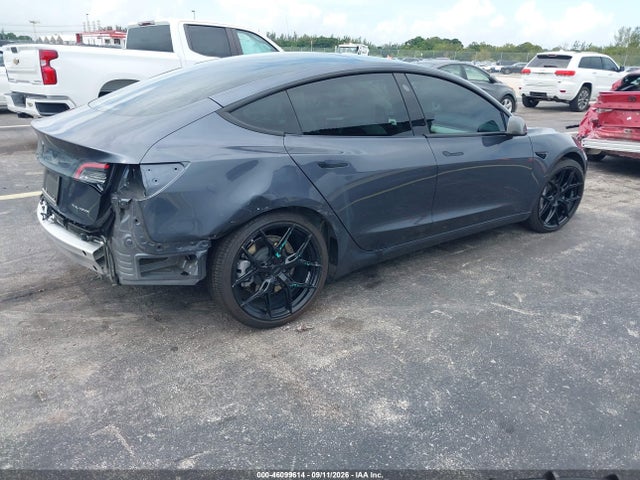 2022 TESLA MODEL 3 LONG RANGE DUAL MOTOR ALL-WHEEL DRIVE 4