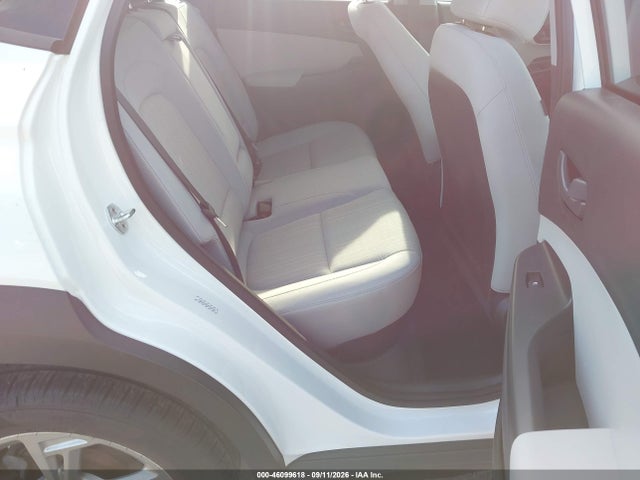 2022 HYUNDAI KONA SEL 8