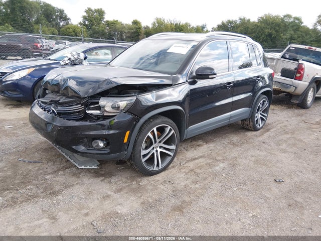 2017 VOLKSWAGEN TIGUAN 2.0T SEL 2