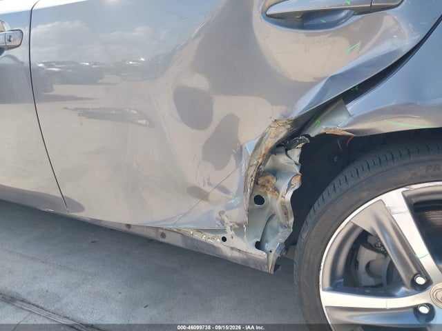 2019 LEXUS IS 300 20