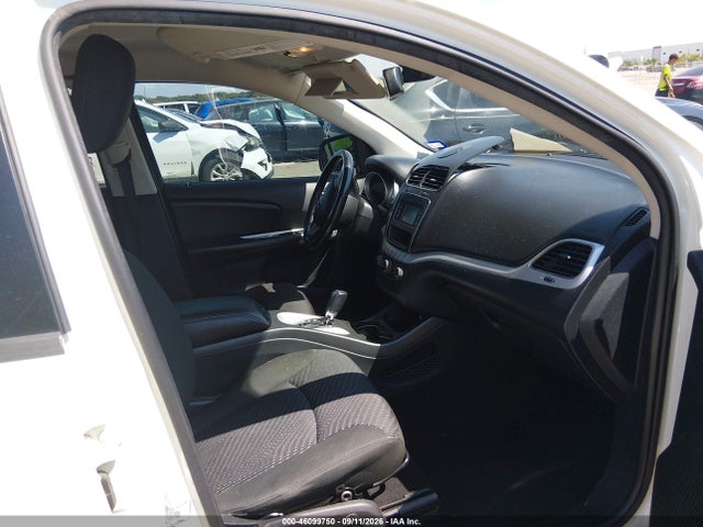 2019 DODGE JOURNEY SE 5