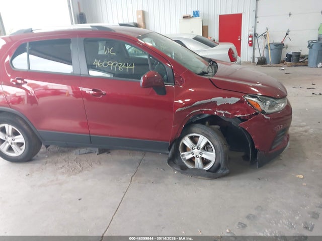 2021 CHEVROLET TRAX AWD LT 6