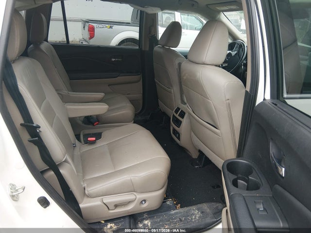 2019 HONDA PILOT ELITE 8