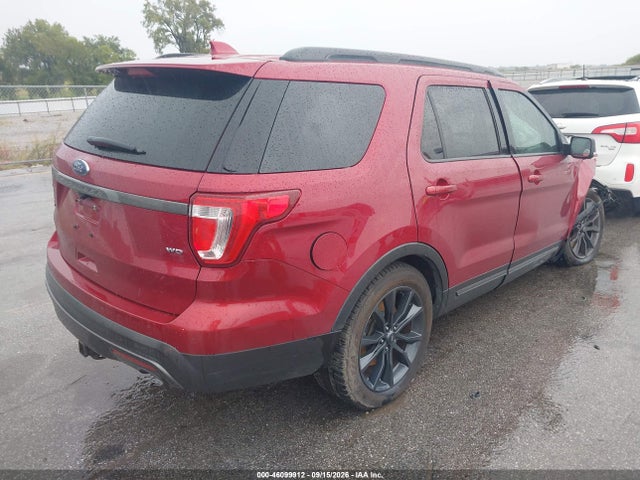 2017 FORD EXPLORER XLT 4
