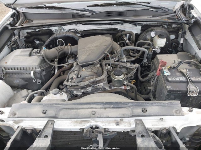 2022 TOYOTA TACOMA SR 10