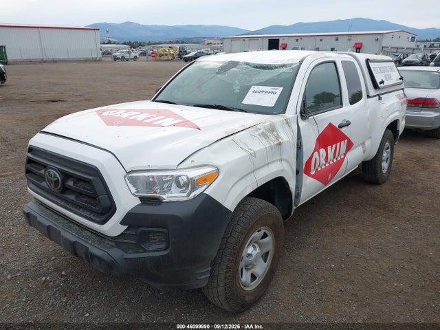 2022 TOYOTA TACOMA SR 6