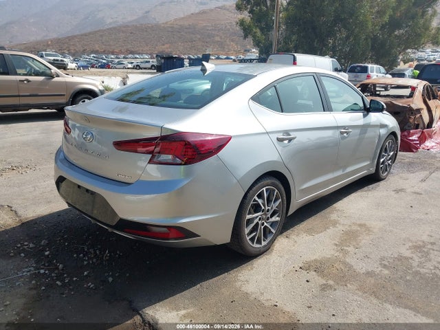 2020 HYUNDAI ELANTRA LIMITED 4