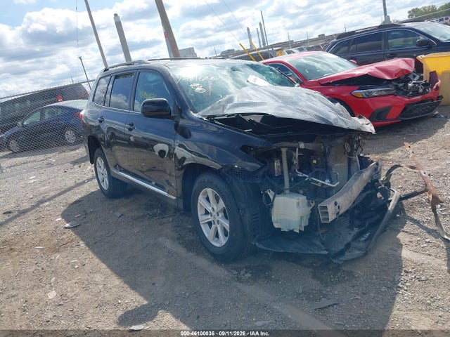2013 TOYOTA HIGHLANDE SE V6