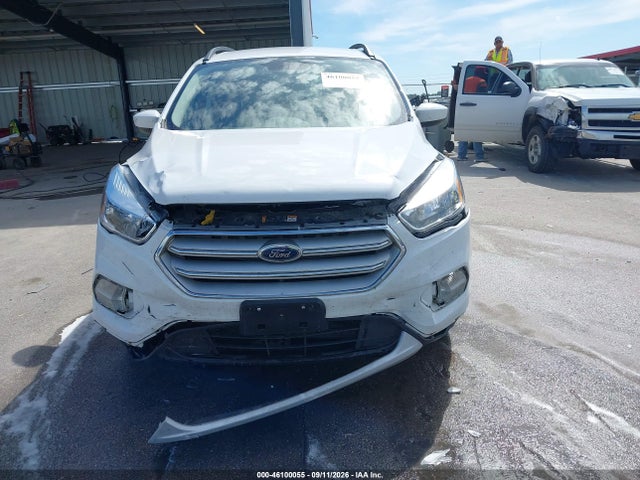 2018 FORD ESCAPE SE 12