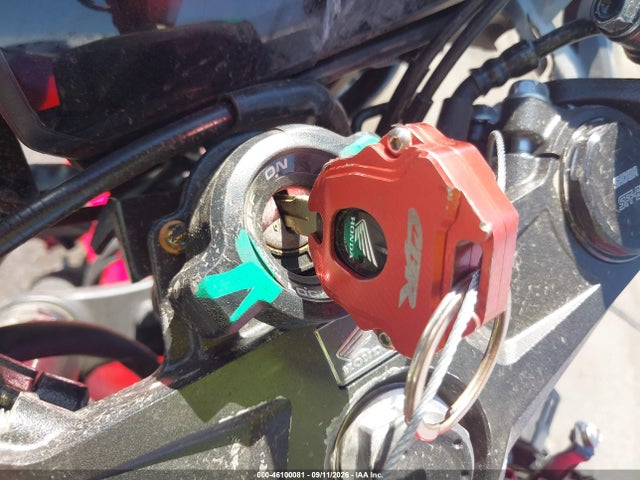 2025 HONDA CBR500 RA 11