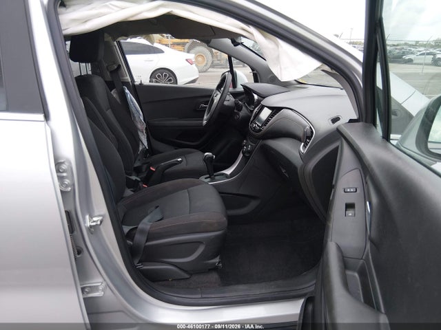 2017 CHEVROLET TRAX LT 5