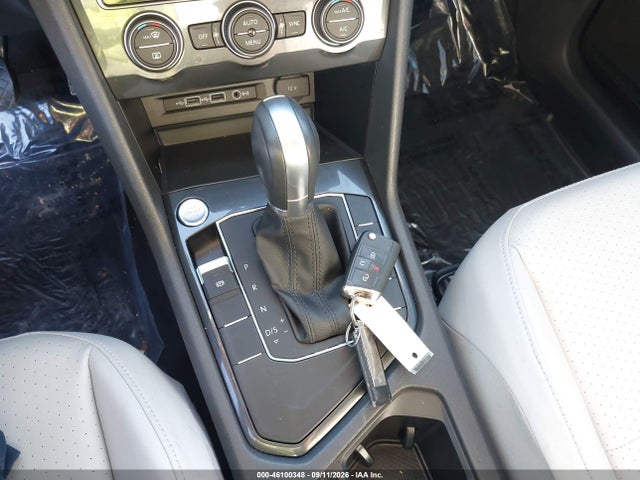 2019 VOLKSWAGEN TIGUAN 2.0T SE/2.0T SEL/2.0T SEL R-LINE/2.0T SEL R-LINE BLACK 11