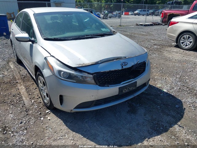 2017 KIA FORTE LX 13