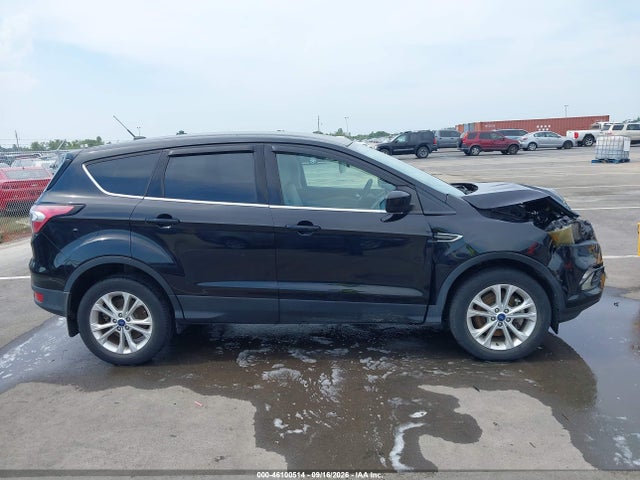 2017 FORD ESCAPE SE 13