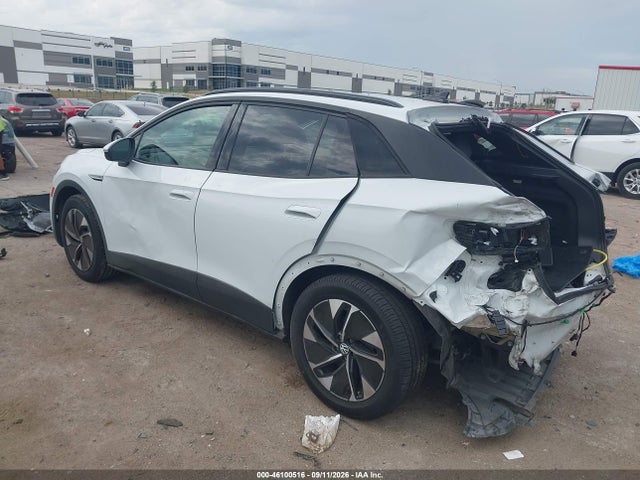 2022 VOLKSWAGEN ID.4 PRO 3