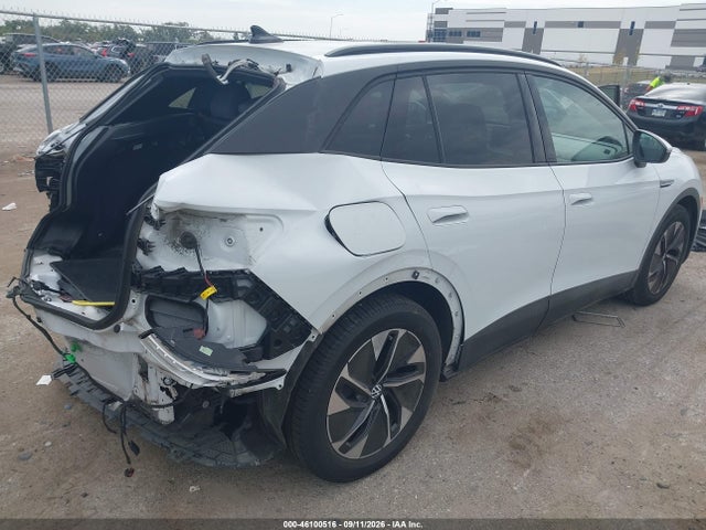 2022 VOLKSWAGEN ID.4 PRO 4