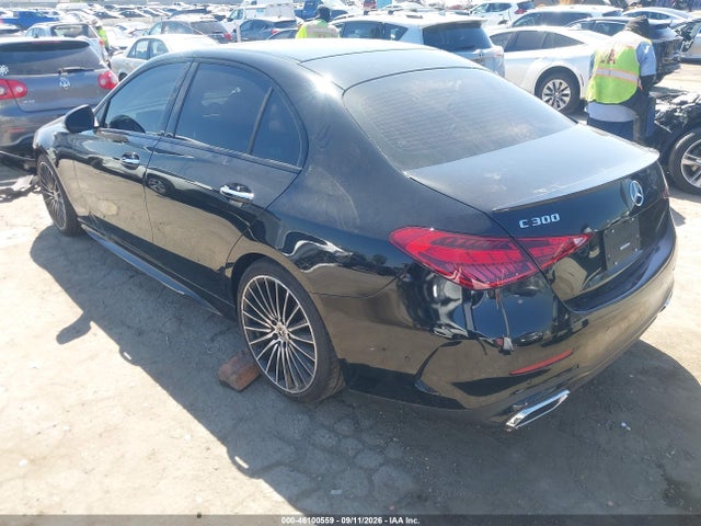 2025 MERCEDES-BENZ C 300 3