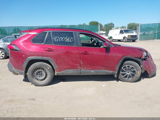2019 TOYOTA RAV4 LE 13