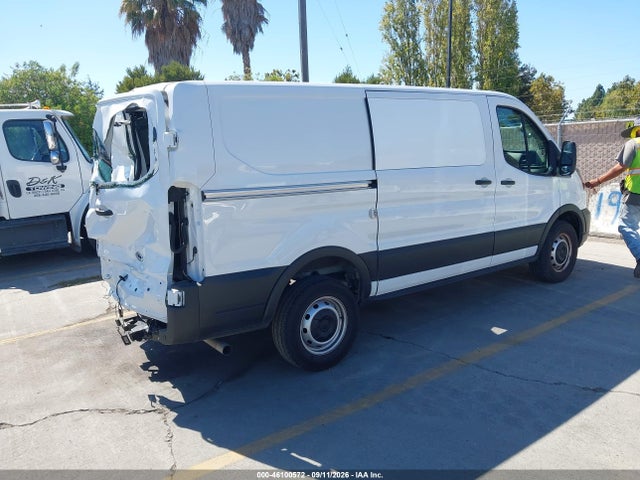 2025 FORD TRANSIT-250 4