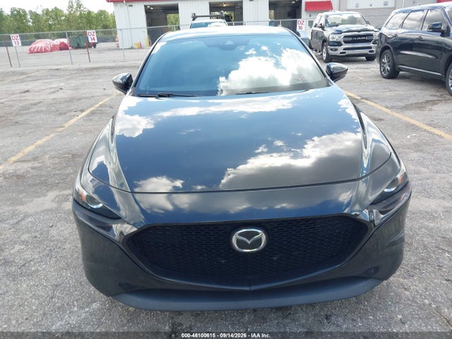 2021 MAZDA MAZDA3 SELECT 12