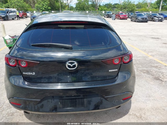 2021 MAZDA MAZDA3 SELECT 16