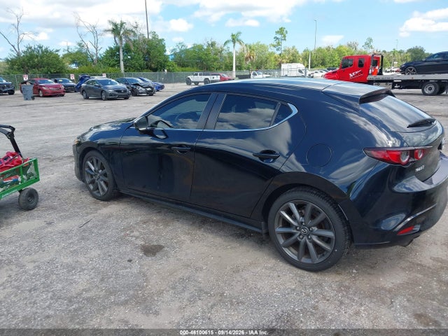 2021 MAZDA MAZDA3 SELECT 3