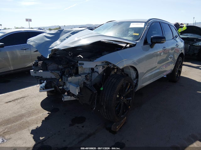 2026 VOLVO XC60 B5 ULTRA BLACK EDITION 2