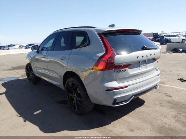 2026 VOLVO XC60 B5 ULTRA BLACK EDITION 3