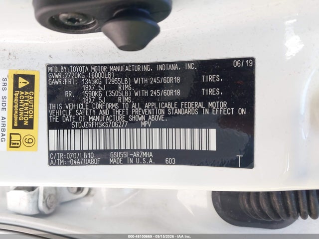 2019 TOYOTA HIGHLANDER XLE 9