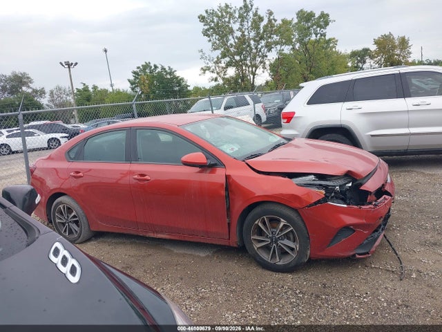 2022 KIA FORTE LXS 13