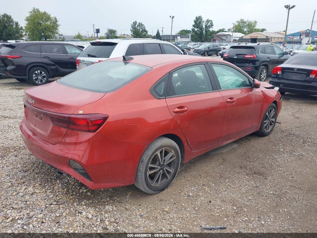 2022 KIA FORTE LXS 4