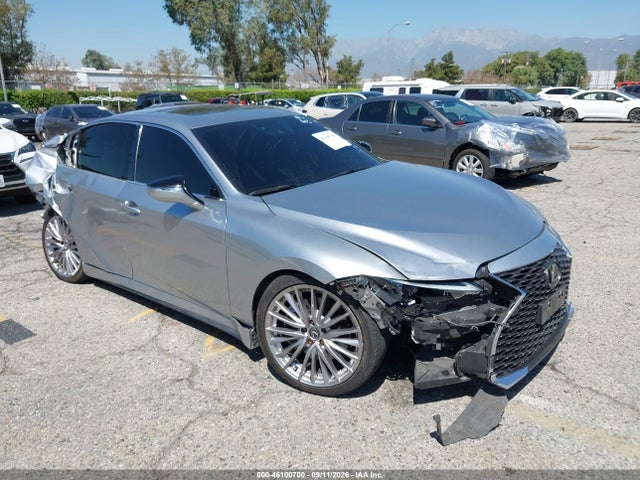 2024 Lexus IS 300