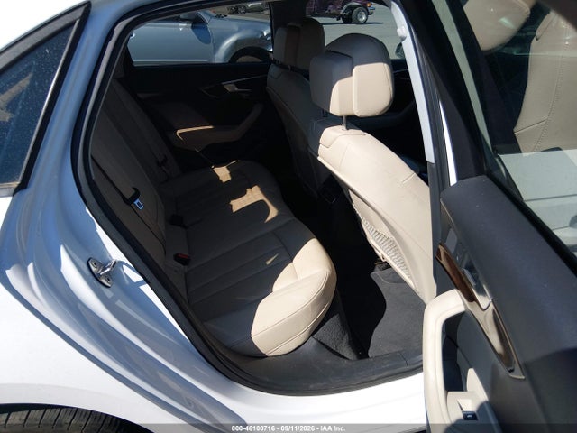 2017 AUDI A4 2.0T PREMIUM 8