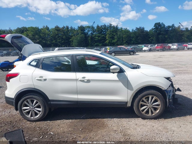 2017 NISSAN ROGUE SPORT SV 13
