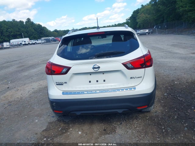 2017 NISSAN ROGUE SPORT SV 16