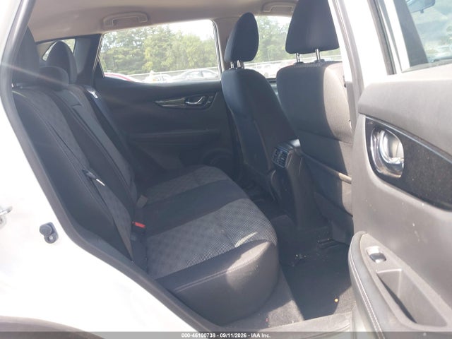 2017 NISSAN ROGUE SPORT SV 8