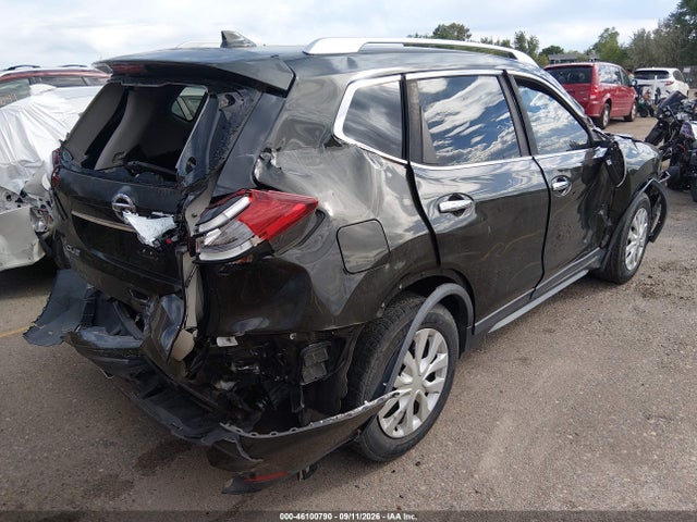 2017 NISSAN ROGUE S 4